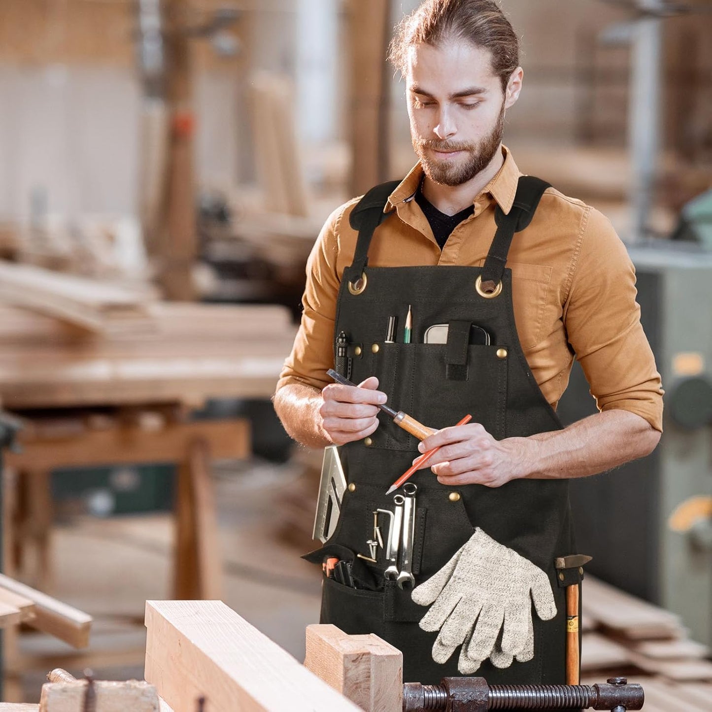 BRITEREE Woodworking Apron for Men, Gifts for Men Dad Father, with 9 Tool Pockets, Durable Waxed Canvas Work Apron for Woodworkers Carpenters Blacksmiths (Black-Waxed Canvas Apron)