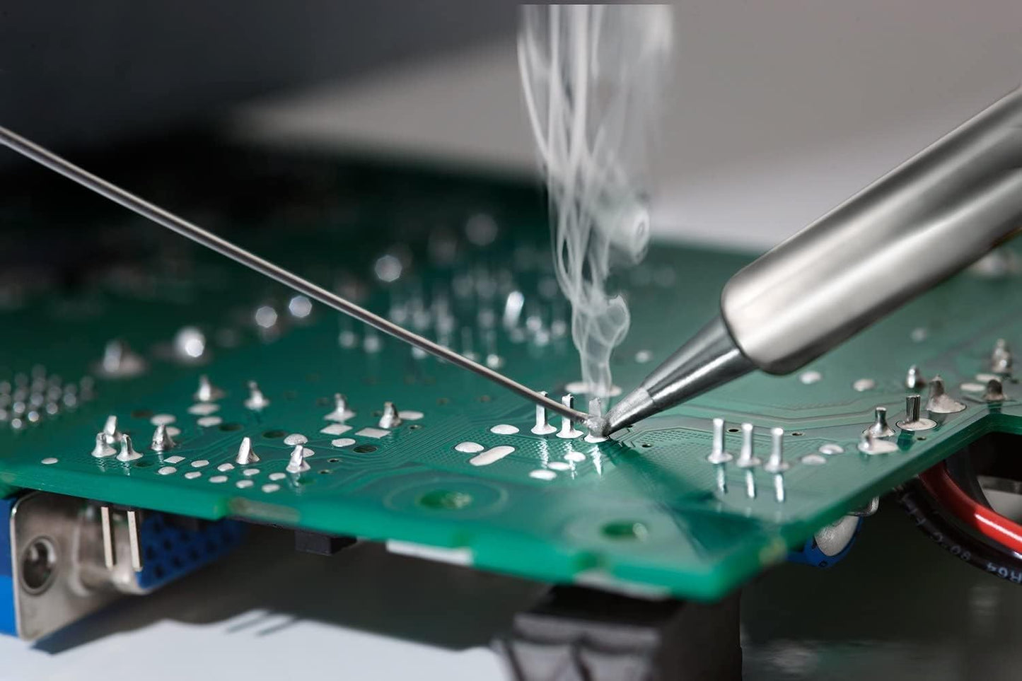 Weller 70 Watt Digital Soldering Station | WE1010NA